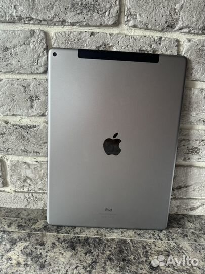 iPad Pro (12.9 дюймовый ) 128гб