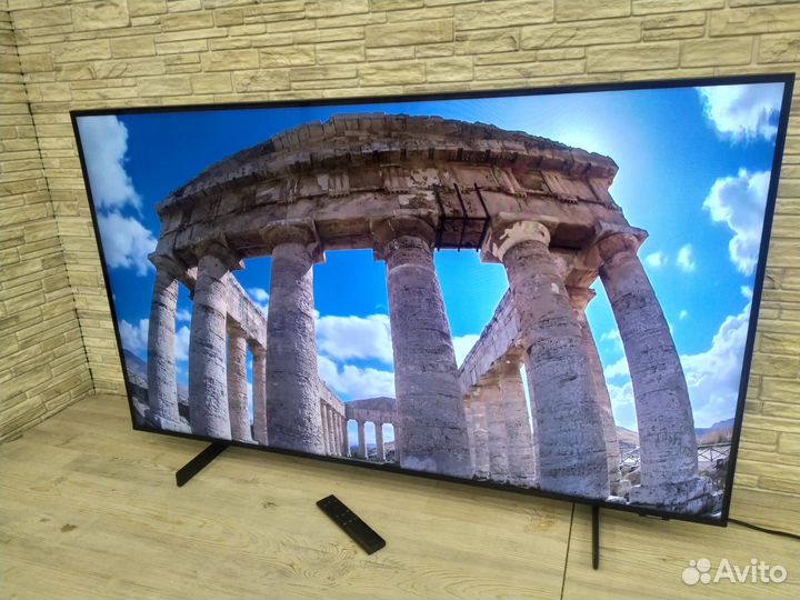 Новый 4K Телевизор Samsung UE50AU8000U