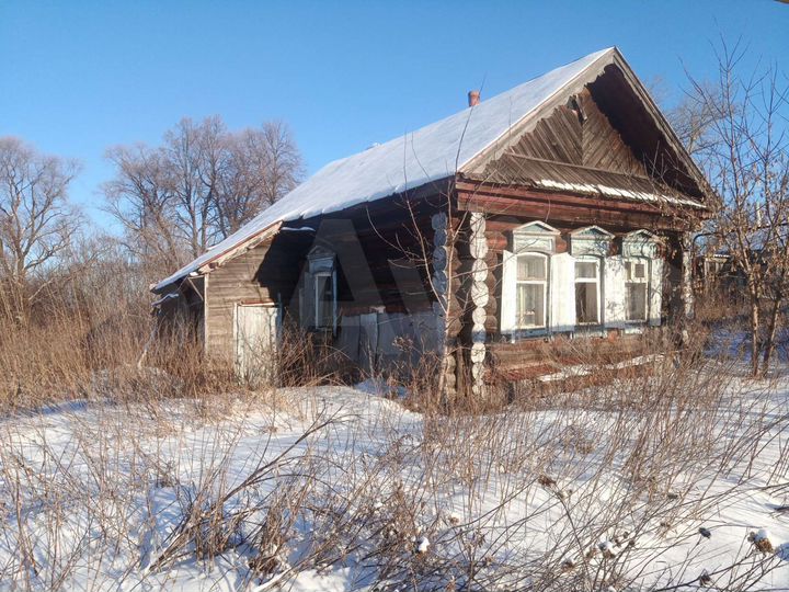 Дом 30 м² на участке 11 сот.