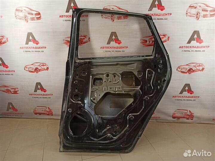 Дверь задняя правая Cadillac Srx (2009-2017)