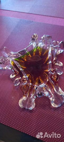 Пепельница,цветное стекло Чехия