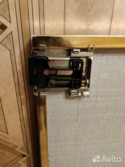 Замена зеркал в шкафу, Ремонт дверей купе