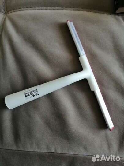 Скребок для мытья окон