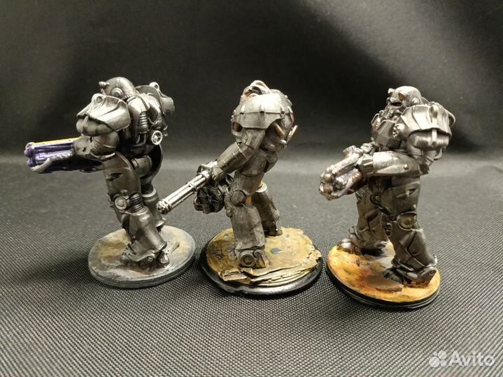 Фигурки по Фаллауту братство стали T60 и другие