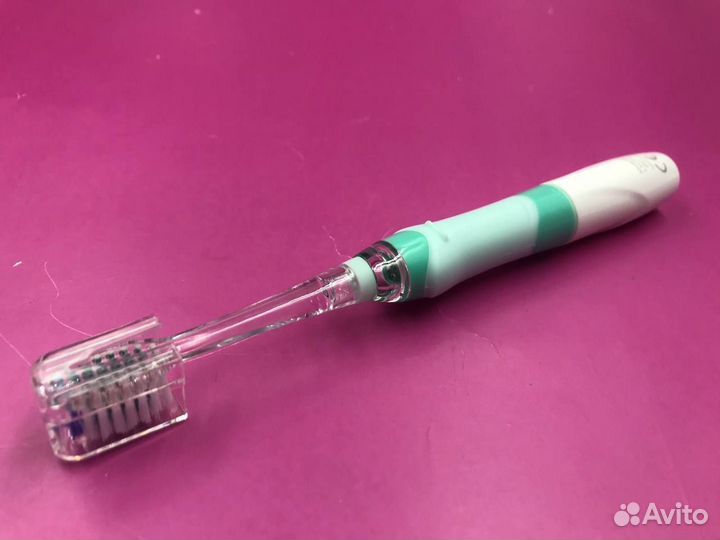 19753 Электрическая зубная щетка