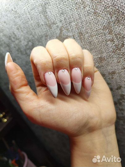 Маникюр на дому
