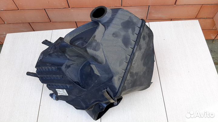 Корпус воздушного фильтра Audi A6 (C6) 4F2 2008