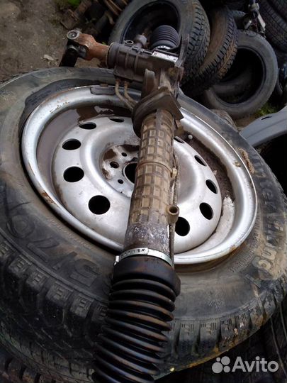 Рулевая рейка фольцваген пассат б3 ZF