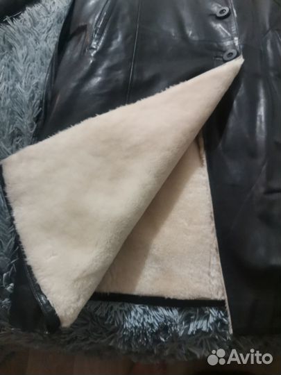 Продам дубленку женскую