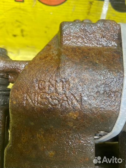 Суппорт передний левый Nissan Primera W11 SR20DE