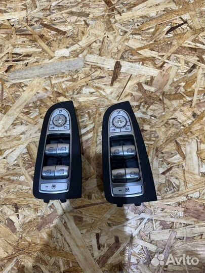 Кнопки стеклоподъемника Mercedes W205 W253