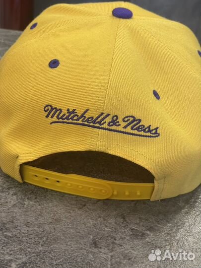 Кепка снэпбэк Lakers Mitchell & Ness
