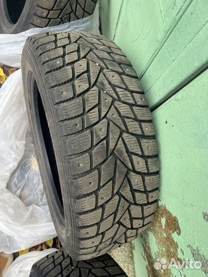 Dunlop SP Winter Ice 03 225/55 R18