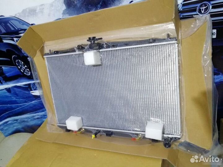 Радиатор двс Lexus Rx 3