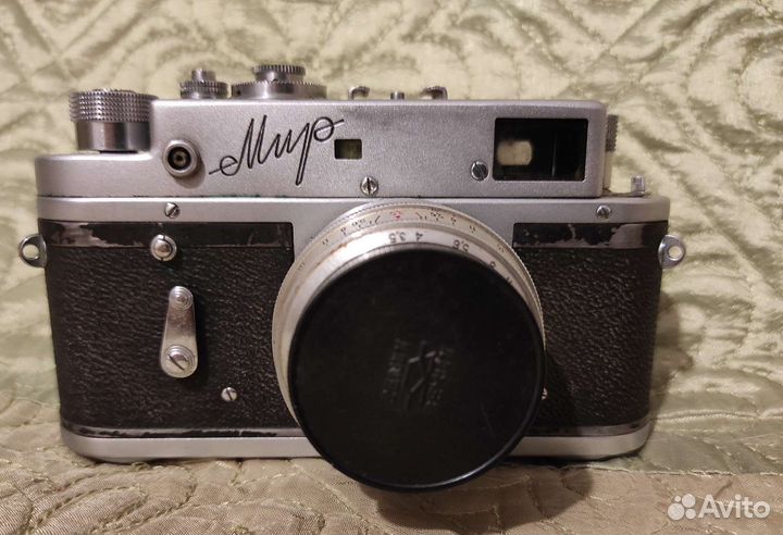 Плёночный фотоаппарат Мир