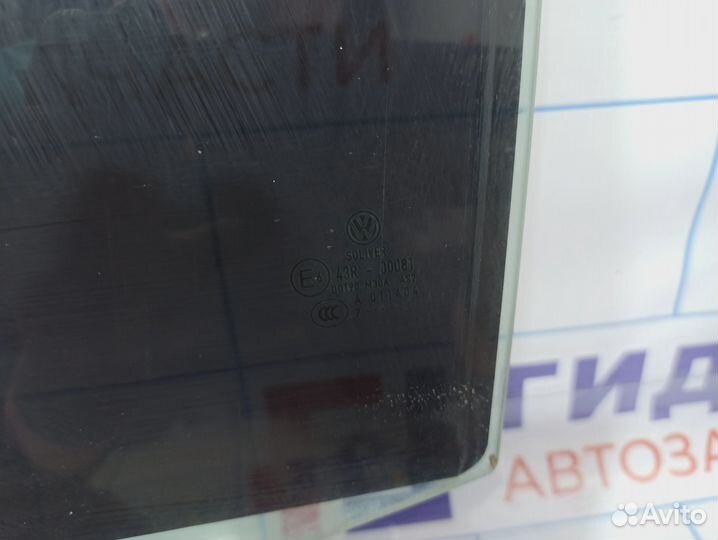 Стекло двери задней левой Volkswagen Passat B6 3C5