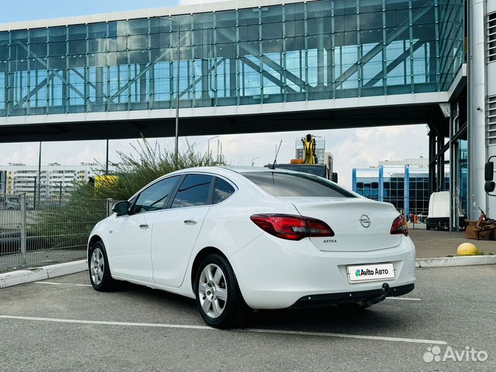 Opel Astra 1.6 МТ, 2013, 206 200 км