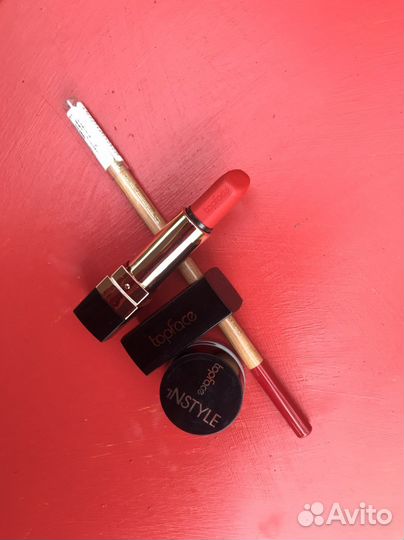 Помада, подводка, карандаш