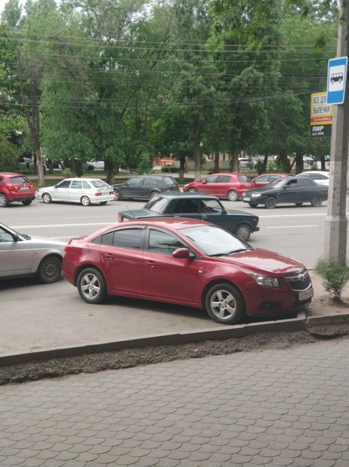 Chevrolet Cruze: фото владельца