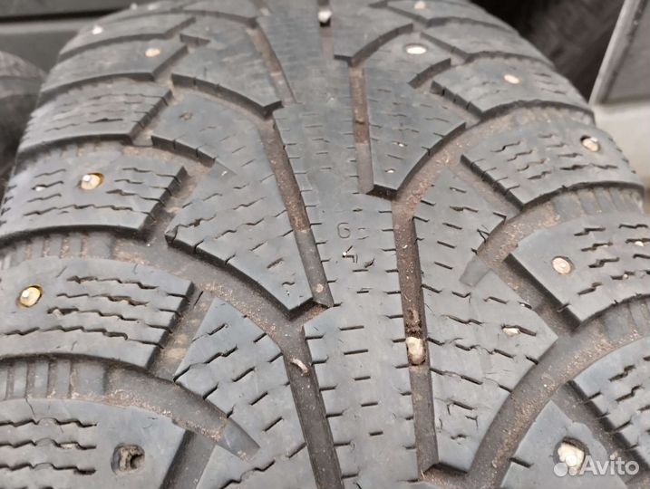 Nokian Tyres Hakkapeliitta 5 SUV 235/60 R18