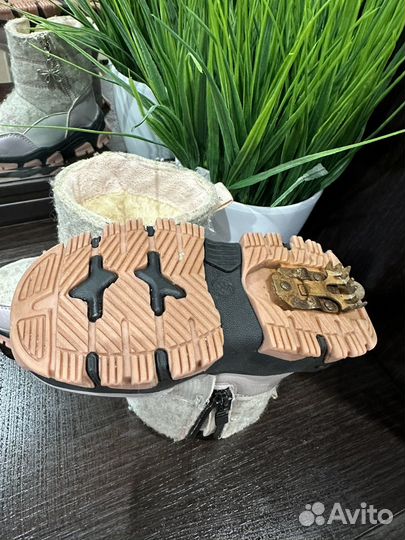 Ботинки зимние для девочки 23 размер
