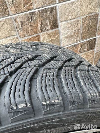 Колеса на mercedes r18 amg