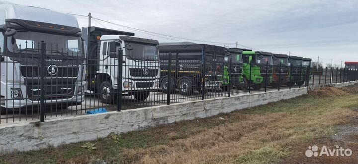 Shacman (Shaanxi) SX33186V366, 2024