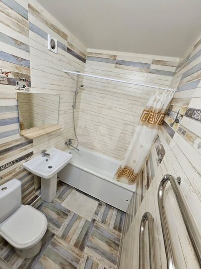 1-к. квартира, 37 м², 4/9 эт.