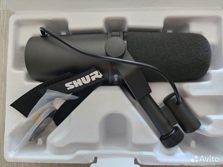 Микрофон Shure SM7B + CT1 + XLR кабель