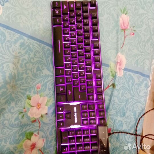 Игровая механическая клавиатура tesla