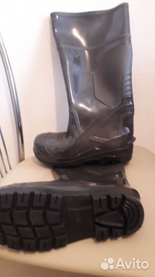 Женские резиновые сапоги