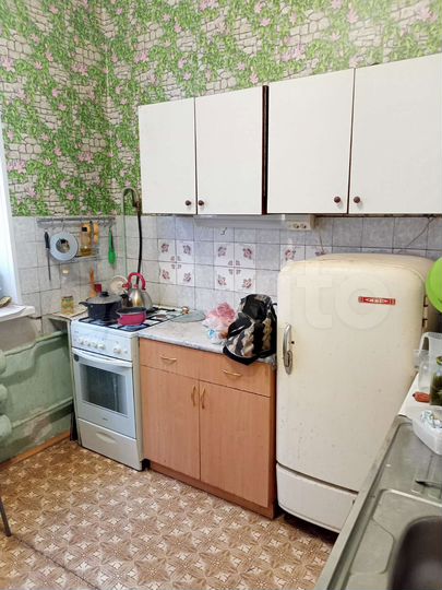 Комната 15,8 м² в 3-к., 2/2 эт.