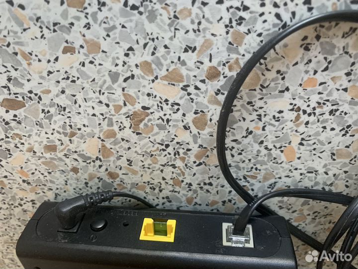 Модем D-Link DSL-2500U