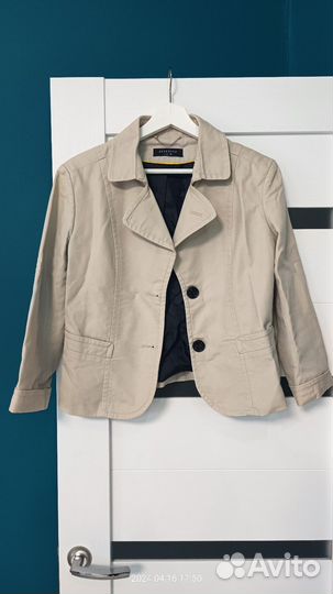 Пиджак женский 44