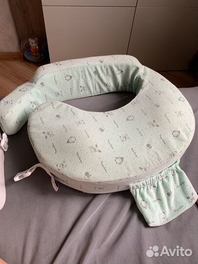 Подушка для кормления грудью