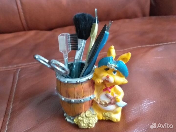 Подставка для косметических пренадлежностей