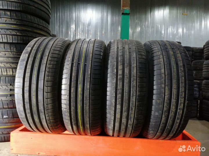 Pirelli P Zero PZ4 225/40 R20