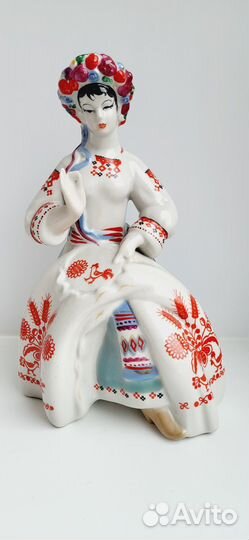 Статуэтка вышивальщица, Полонский завод художестве