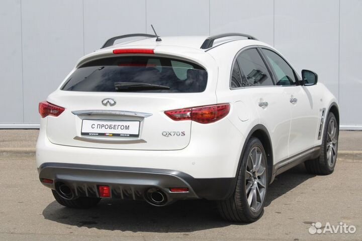 Infiniti QX70, 2015