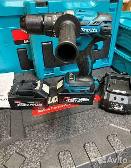 Мощный шуруповёрт Makita для ледобура