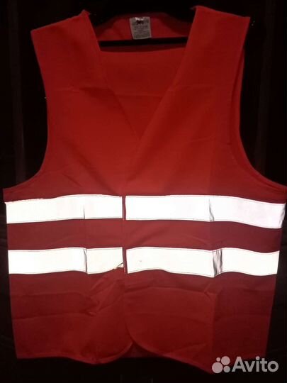 Желает с отражающимиэлементами