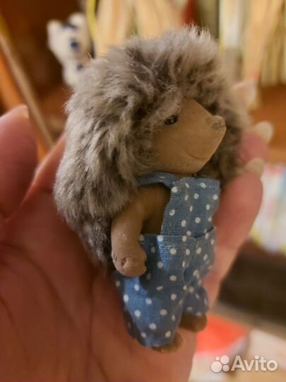 Sylvanian families Семья ёжиков 4 фигурки