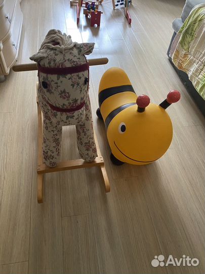 Качалка-каталка лошадка и пчелка попрыгушка