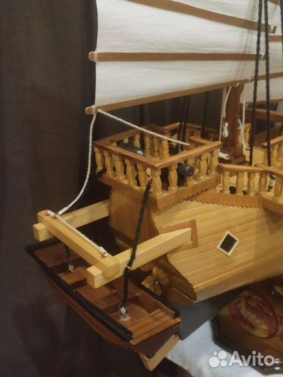 Модель корабля ручной работы