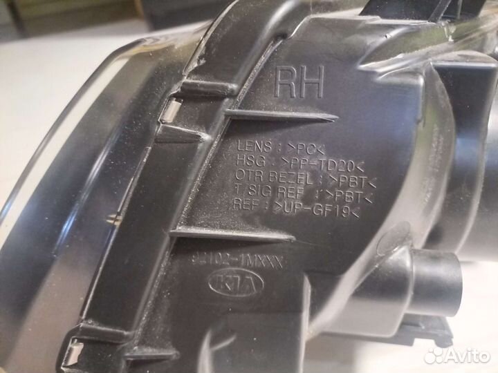 Фара Kia cerato 2 правая