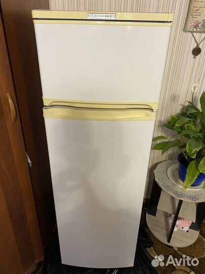 Холодильник саратов бу