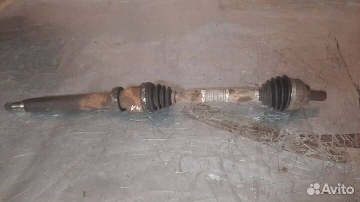 Полуось передняя правая Ford C-Max 2005