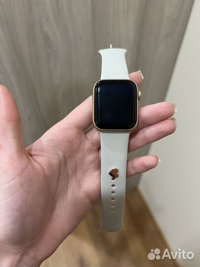 Смарт часы Apple watch se 2020 40мм