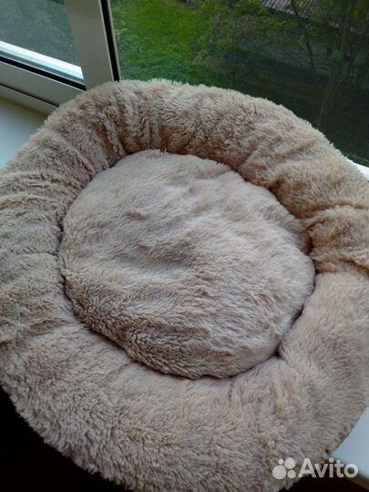 Лежанка,для кошечки или маленькой собачки