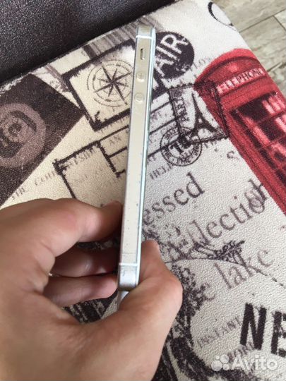Продам iPhone 5с